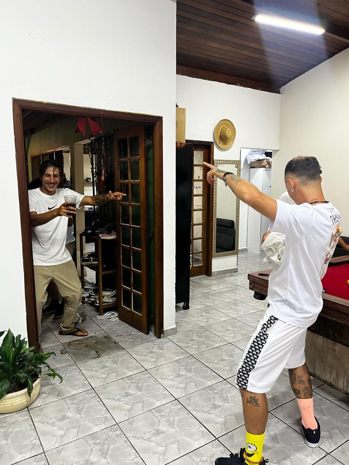 Da Lua Hostel Ubatuba Eksteriør billede